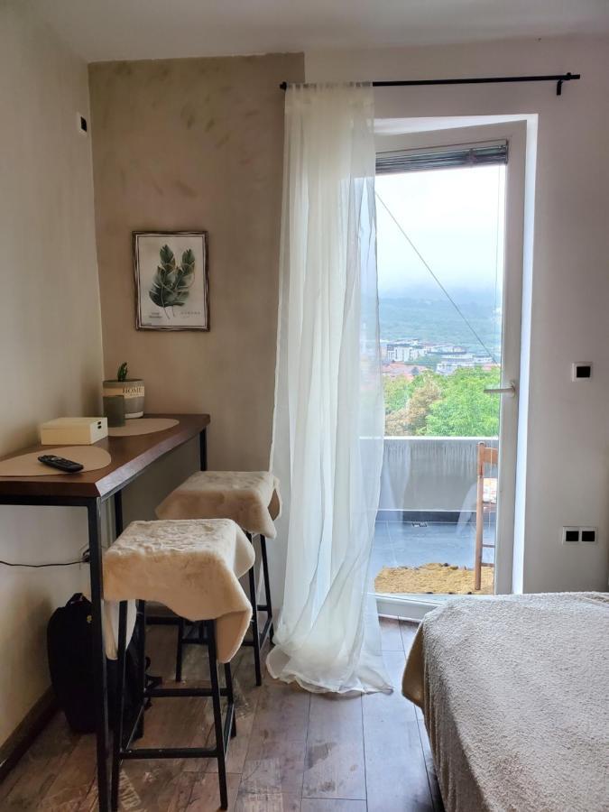 Sleep And Drive Cosy Apartman Szarajevó Kültér fotó
